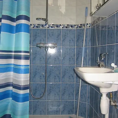 Rauhanlaakson Huoneistot