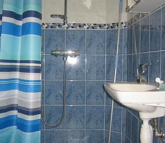 Rauhanlaakson Huoneistot